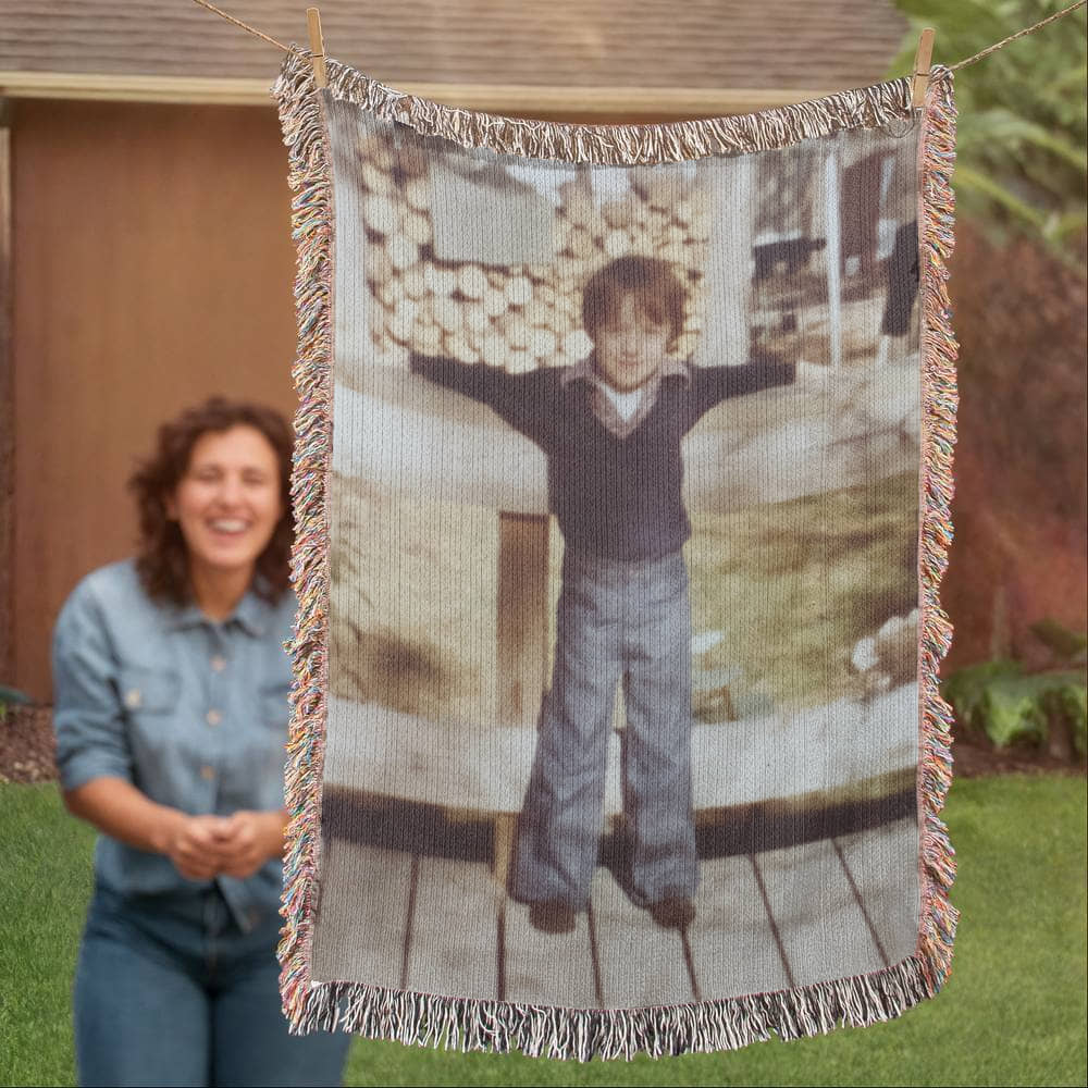 Personalized Portrait Blanket – Cozy, Meaningful, Timeless