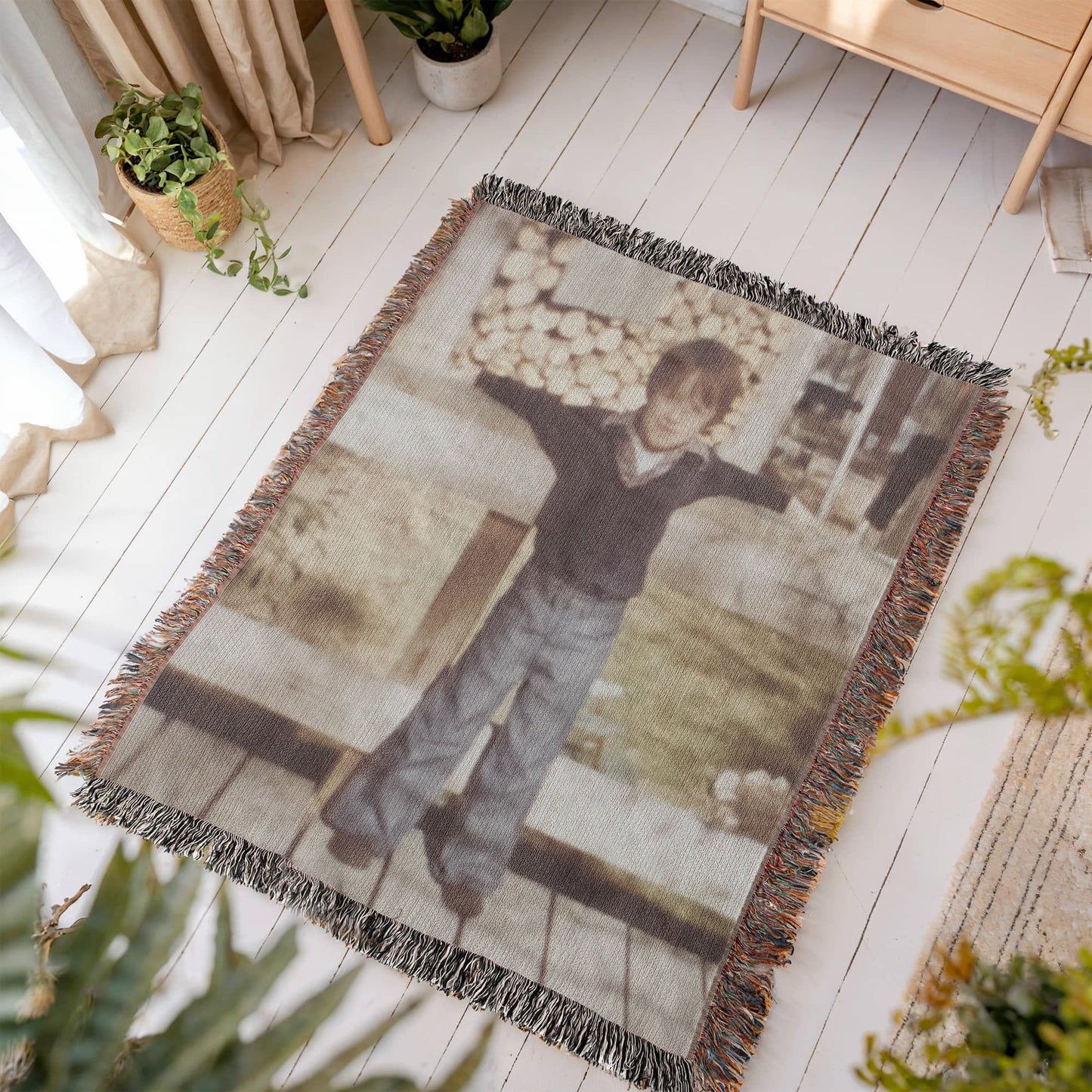 Personalized Portrait Blanket – Cozy, Meaningful, Timeless